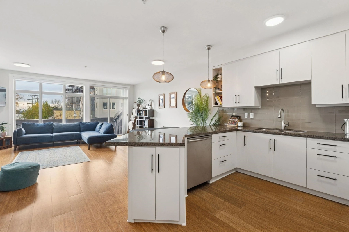 Walk-In Closet Photo of 220 6111 London Road, Richmond, BC