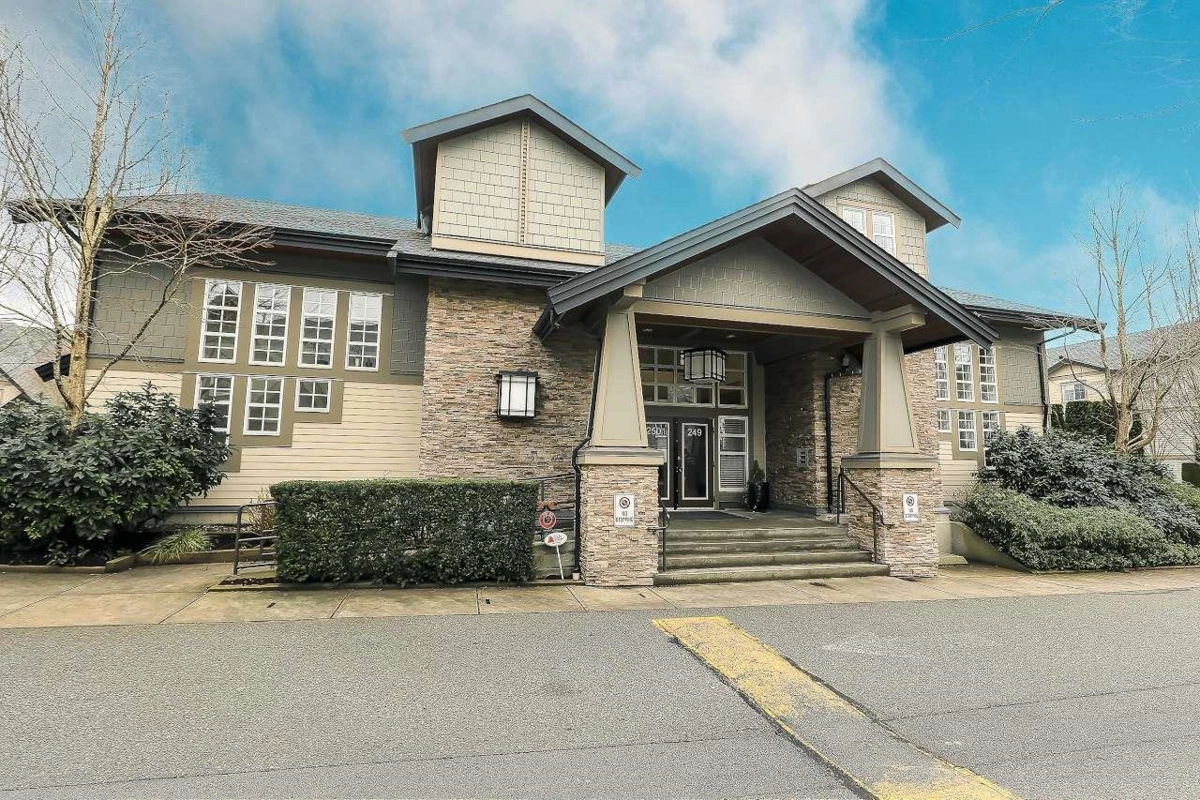 Garden / Landscaping Photo of 40 2450 161a Street, Surrey, BC