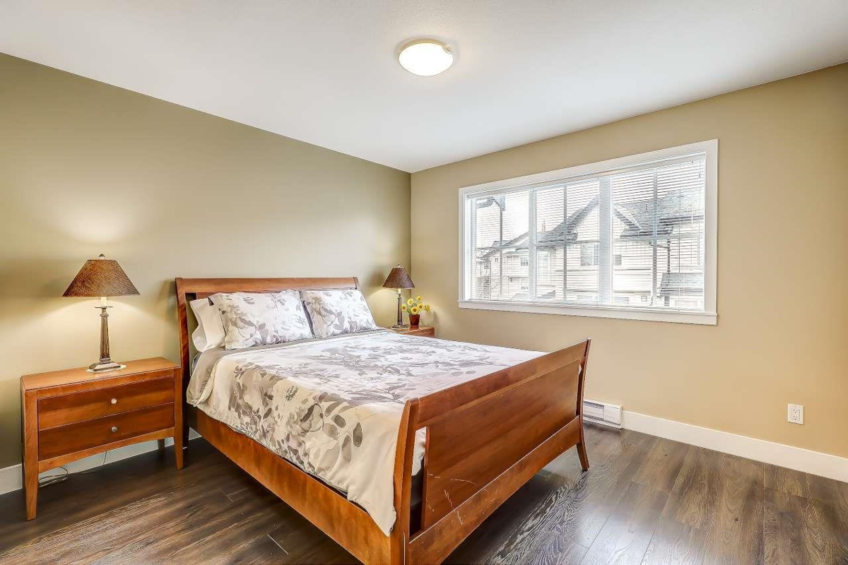 Powder Room Photo of 40 2450 161a Street, Surrey, BC