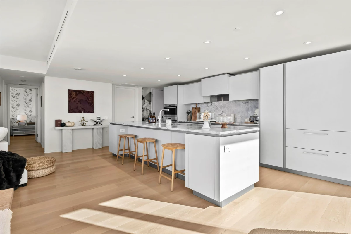 Walk-In Closet Photo of 2403 889 Pacific Street, Vancouver, BC