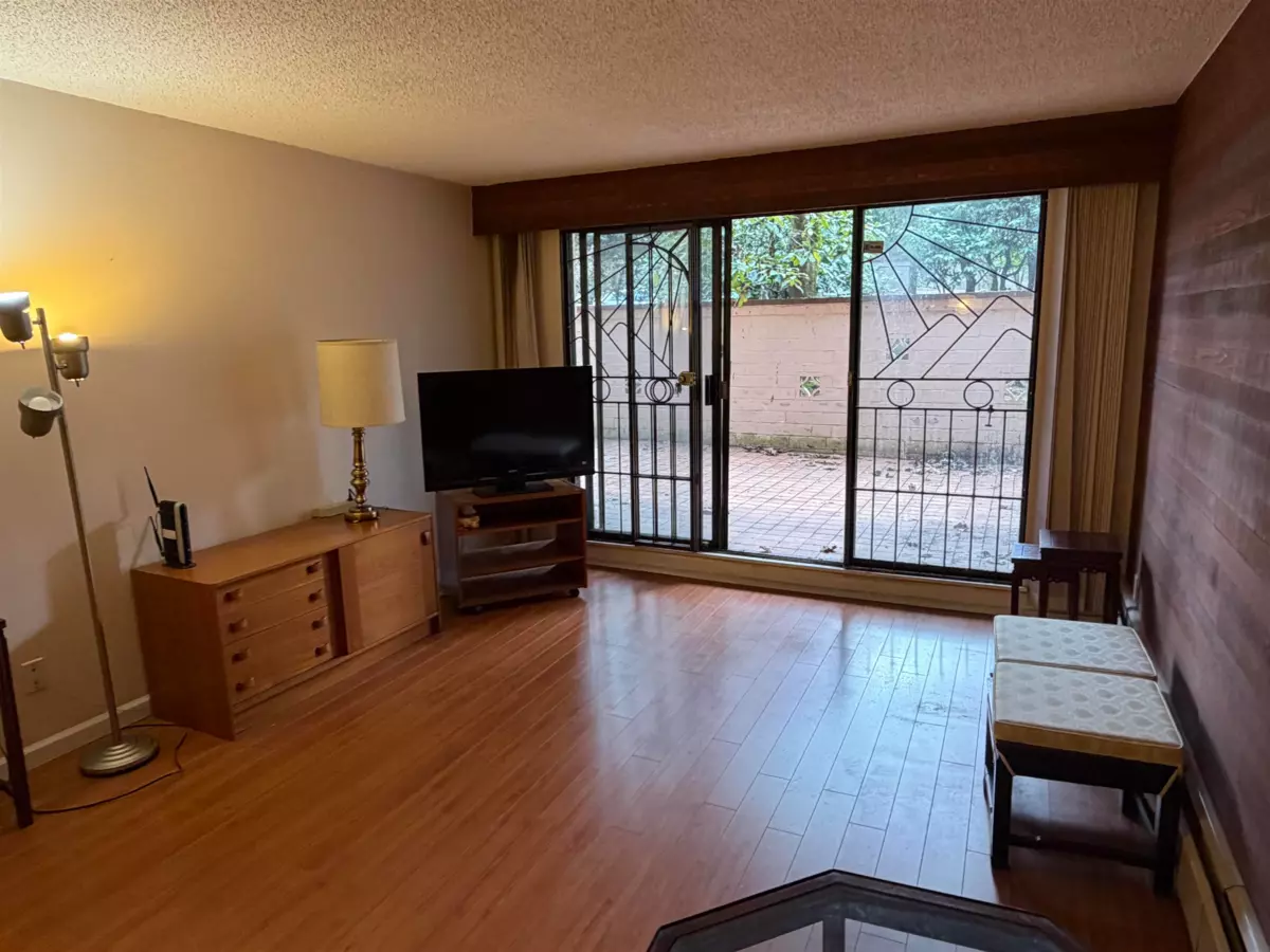 Family Room Photo of 109 3925 Kingsway, Burnaby, BC