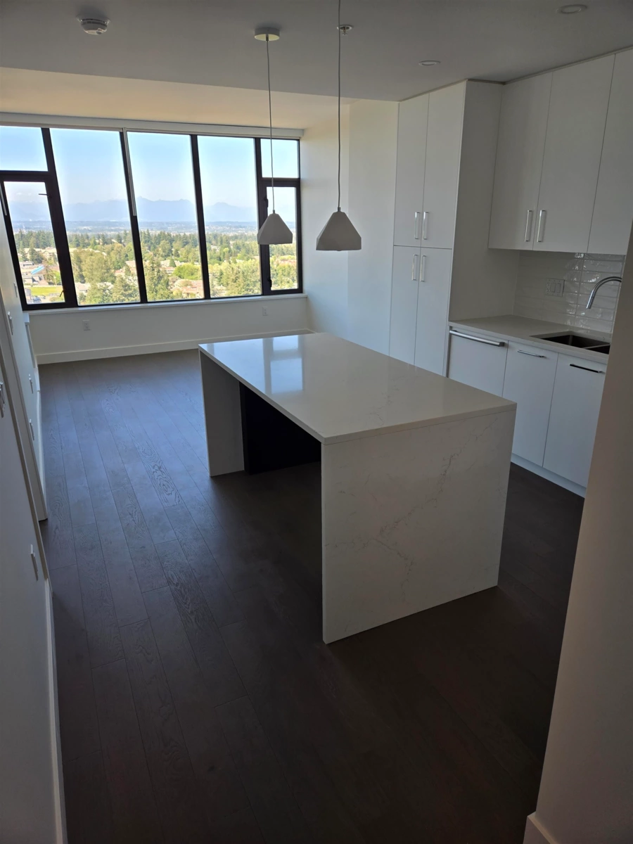 Exterior Rear Photo of 2001 1588 Johnston Road, White Rock, BC