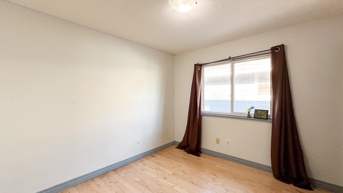 Garage Interior Photo of 1169 Lansdowne Drive, Coquitlam, BC