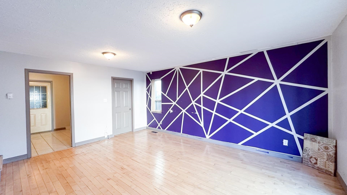 Powder Room Photo of 1169 Lansdowne Drive, Coquitlam, BC