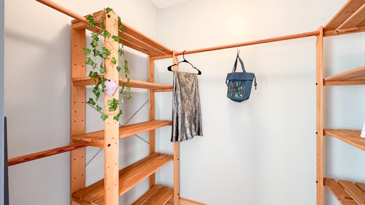 Staircase Photo of 1169 Lansdowne Drive, Coquitlam, BC