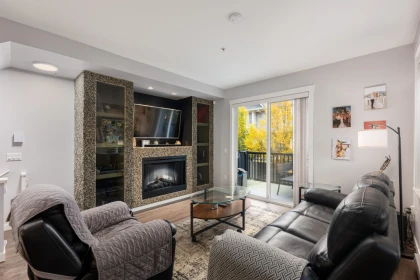 Kitchen Photo of 129 2418 Avon Place, Port Coquitlam, BC