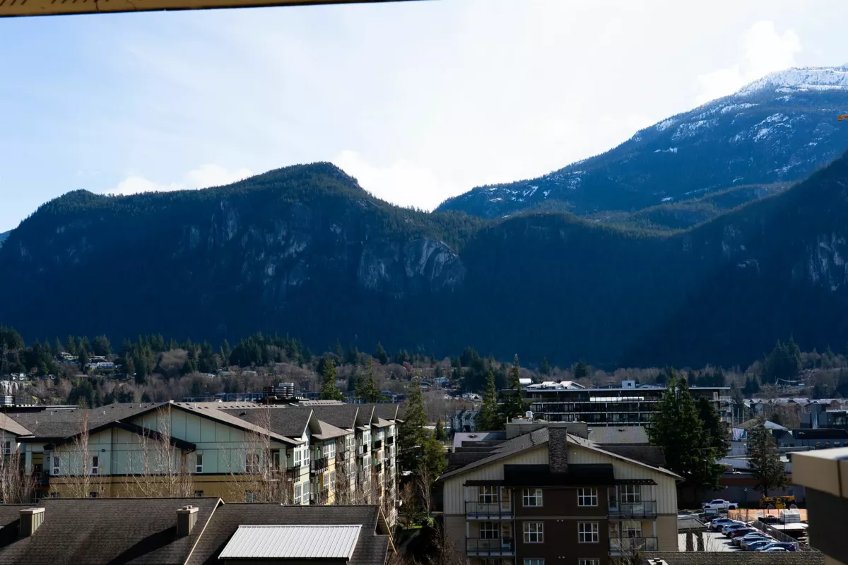Garden / Landscaping Photo of 602 1211 Village Green Way, Squamish, BC