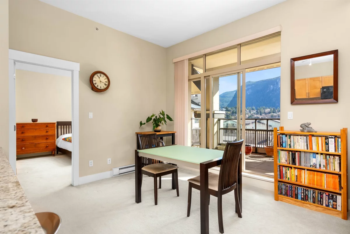 Kitchen Photo of 602 1211 Village Green Way, Squamish, BC
