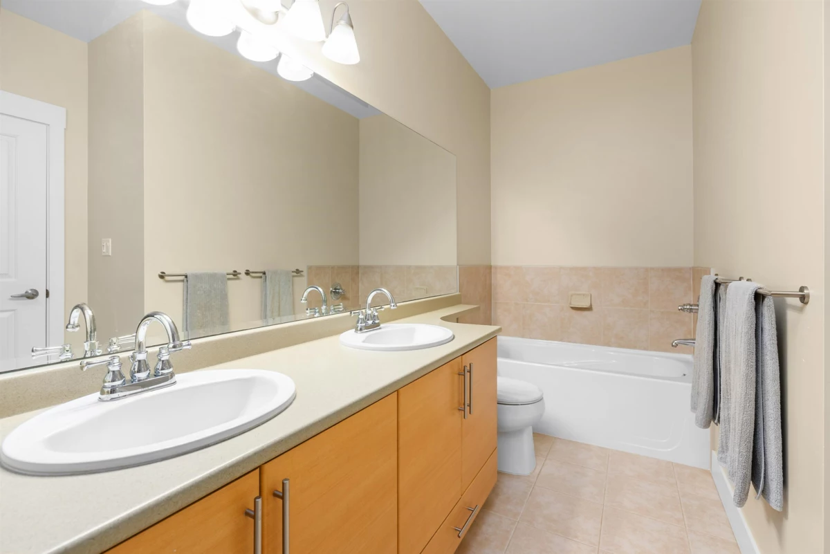 Loft / Bonus Room Photo of 602 1211 Village Green Way, Squamish, BC