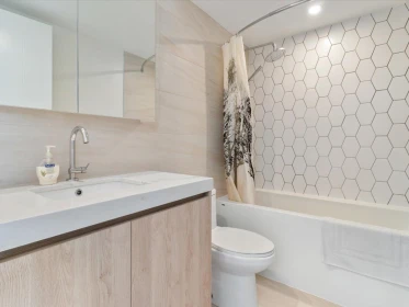 Guest Bathroom Photo of 619 38362 Buckley Avenue, Squamish, BC