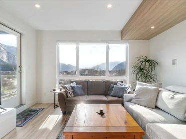 619 38362 Buckley Avenue, Squamish, BC, Squamish — Apartment/Condo for sale