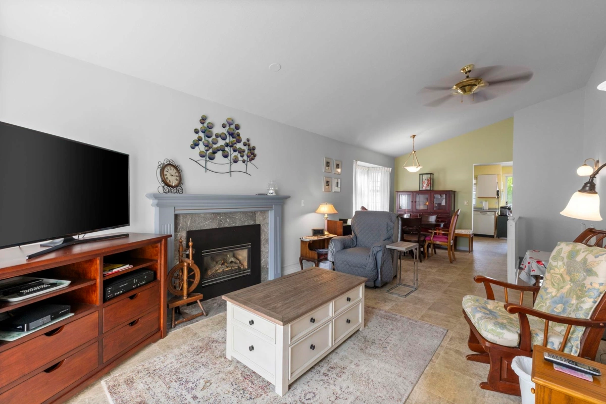 Exterior Rear Photo of 6 13970 72 Avenue, Surrey, BC