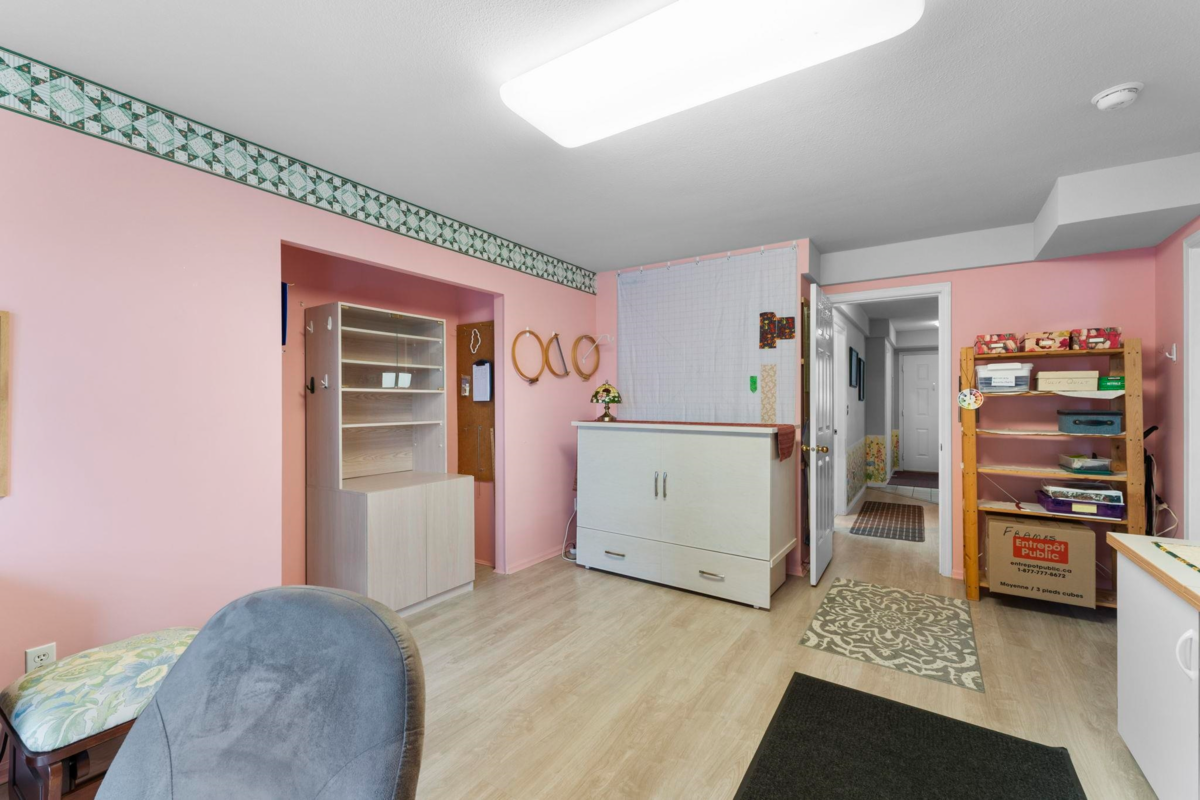 Garden / Landscaping Photo of 6 13970 72 Avenue, Surrey, BC