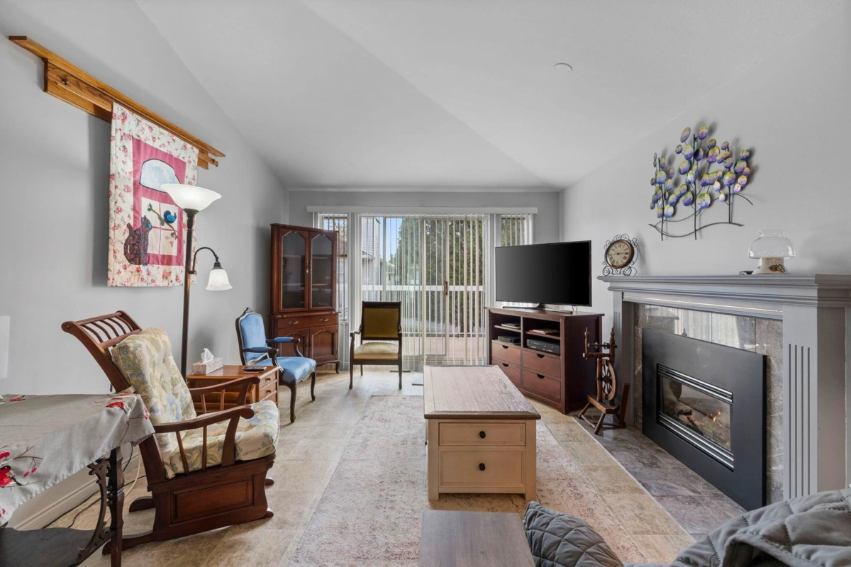 Pantry Photo of 6 13970 72 Avenue, Surrey, BC