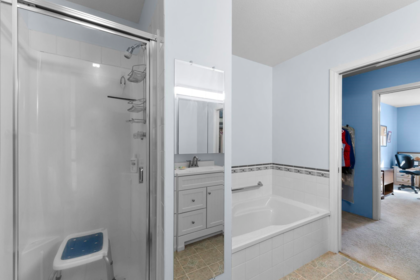 Mudroom Photo of 6 13970 72 Avenue, Surrey, BC