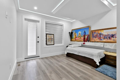 Guest Bathroom Photo of 31063 N Deertrail Drive, Abbotsford, BC