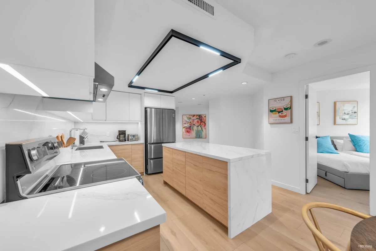 Family Room Photo of 910 1050 Burrard Street, Vancouver, BC