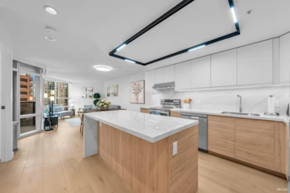 910 1050 Burrard Street, Vancouver, BC, Vancouver — Apartment/Condo for sale