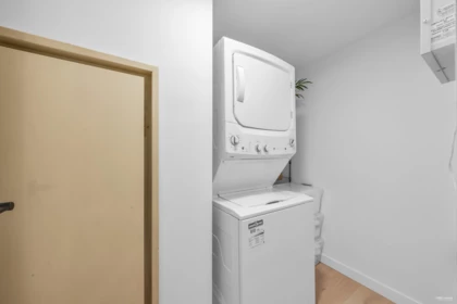 Loft / Bonus Room Photo of 910 1050 Burrard Street, Vancouver, BC