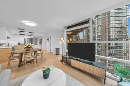 Office / Den Photo of 910 1050 Burrard Street, Vancouver, BC