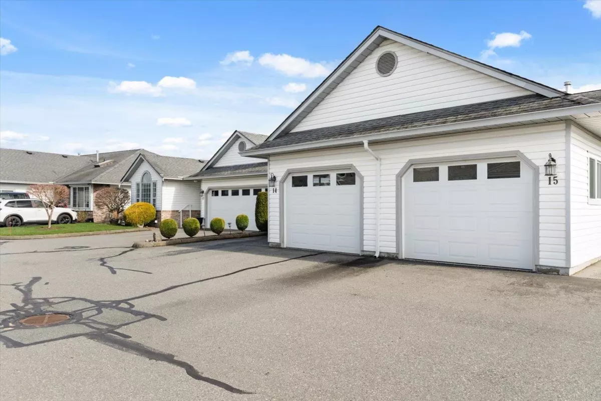 Exterior Rear Photo of 14 33922 King Road, Abbotsford, BC