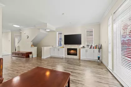70 3039 156 Street, Surrey, BC, Surrey — Townhouse for sale