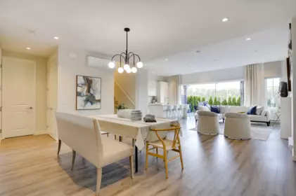 Breakfast Nook Photo of 100 5311 Admiral Way, Ladner, BC
