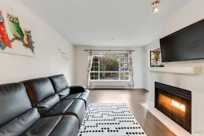 Breakfast Nook Photo of 112 1242 Town Centre Boulevard, Coquitlam, BC