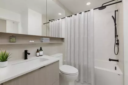 Powder Room Photo of 406 2268 E Broadway Street, Vancouver, BC