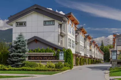 4 39548 Loggers Lane, Squamish, BC, Squamish — Townhouse for sale