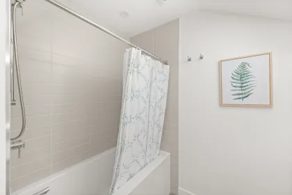 Hallway Photo of 4770 54a Street, Delta, BC