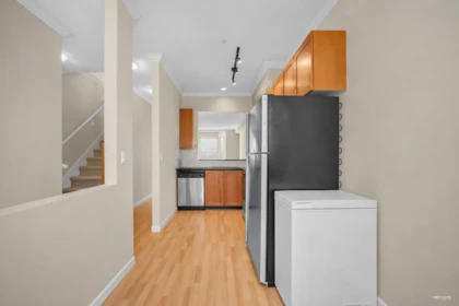Kitchen Photo of 6190 Cambie Street, Vancouver, BC
