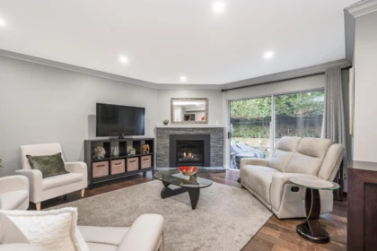 Mudroom Photo of 403 21937 48 Avenue, Langley, BC