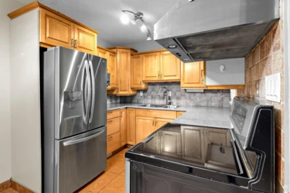 Kitchen Island Photo of 982 Howie Avenue, Coquitlam, BC