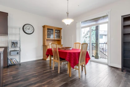 Breakfast Nook Photo of 10777 Erskine Street, Maple Ridge, BC