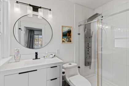 Mudroom Photo of 2755 W 42nd Avenue, Vancouver, BC