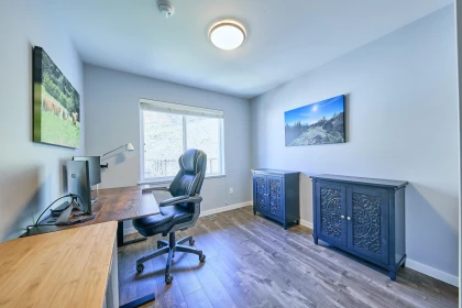 Hallway Photo of 44 10480 248 Street, Maple Ridge, BC
