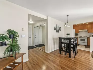907 7080 St. Albans Road, Richmond, BC, Richmond — Apartment/Condo for sale