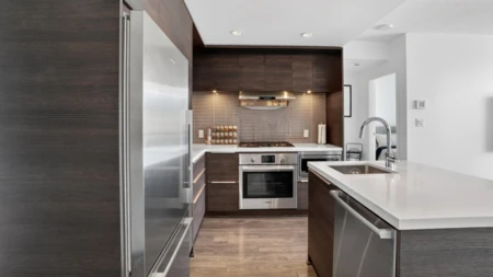 Breakfast Nook Photo of 1401 1550 Fern Street, North Vancouver, BC