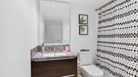 Powder Room Photo of 1401 1550 Fern Street, North Vancouver, BC