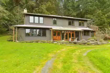594 Horton Bay Road, Mayne Island, BC, Mayne Island — Single Family Residence for sale