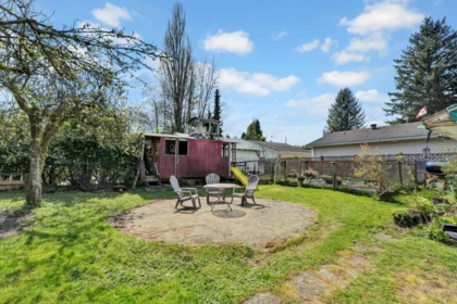 11963 221 Street, Maple Ridge, BC, Maple Ridge — Single Family Residence for sale