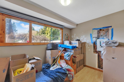 Powder Room Photo of 11963 221 Street, Maple Ridge, BC