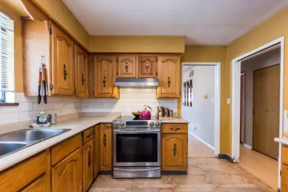 Laundry Room Photo of 431 E 18th Avenue, Vancouver, BC