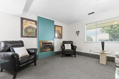 Basement Recreation Room Photo of 380 4th Avenue, Hope, BC