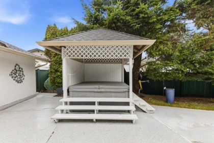 Street View Photo of 380 4th Avenue, Hope, BC