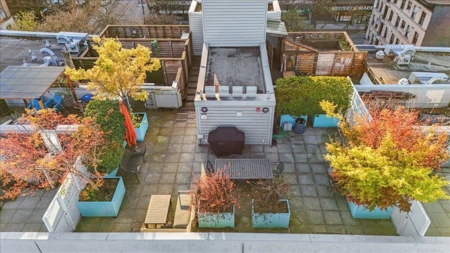 Outdoor Kitchen Photo of 605 53 W Hastings Street, Vancouver, BC