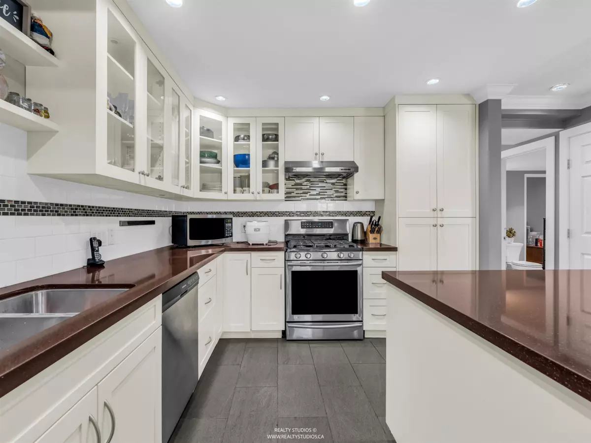 Family Room Photo of 7170 Hecate Place, Vancouver, BC
