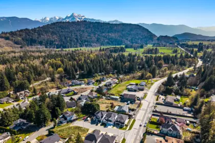 Fitness Center Photo Near 862 Willow Place, Harrison Hot Springs, BC