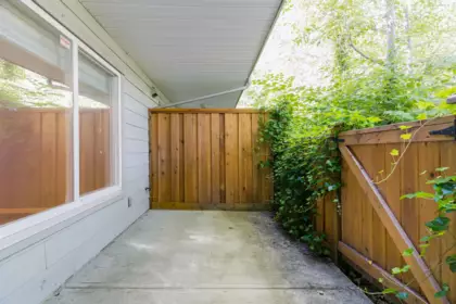 Garden / Landscaping Photo of 132 Shoreline Circle, Port Moody, BC